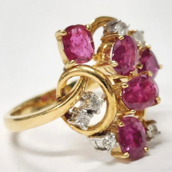 ❤️Host Pick❤️ 14K Retro Natural Ruby Diamond Ring - Elegant Midcentury Vintage - Picture 4 of 14